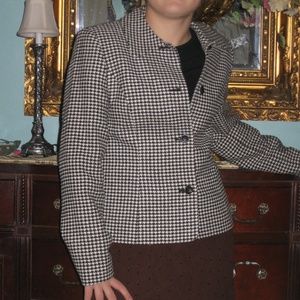 TALBOTS CLASSY WOOL HOUNDSTOOTH BLAZER SIZE 4
